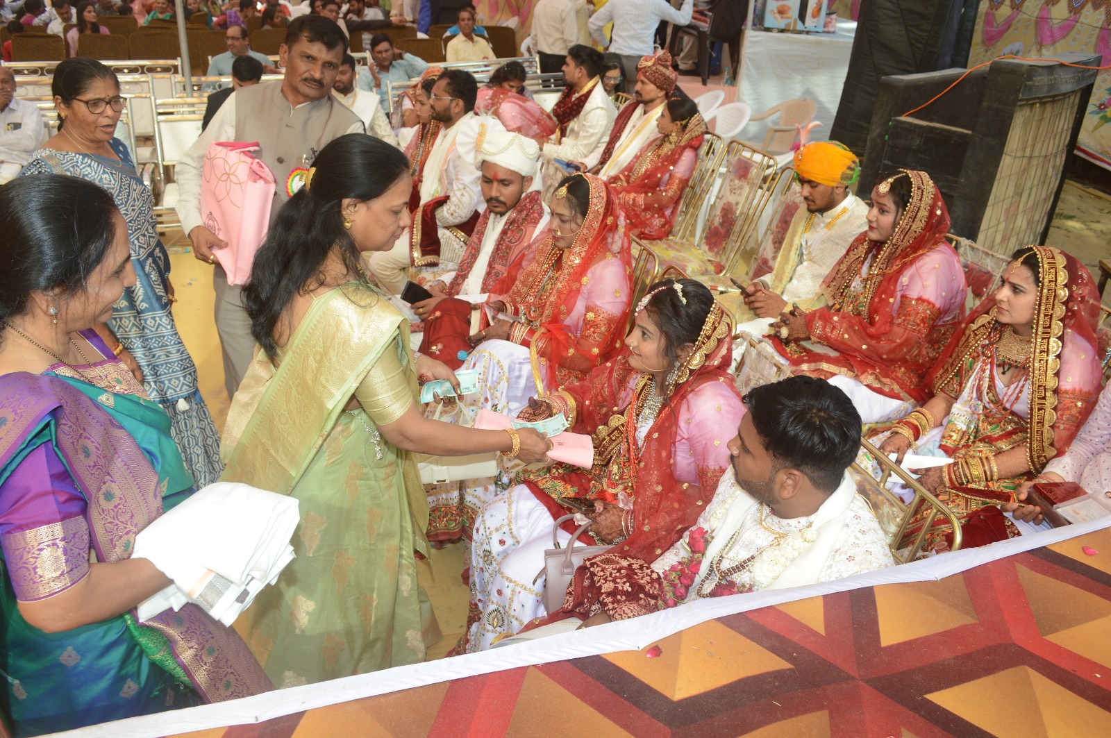 પરિવાર ઝલક